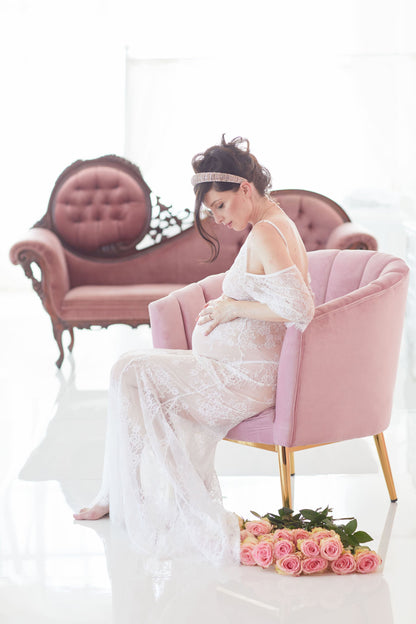 Maternity Maxi Lace Dress Très Sûr