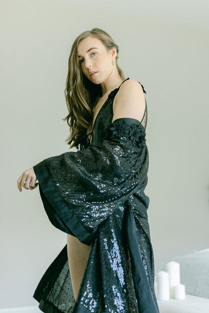 Stella Sequin Kimono Robe Très Sûr