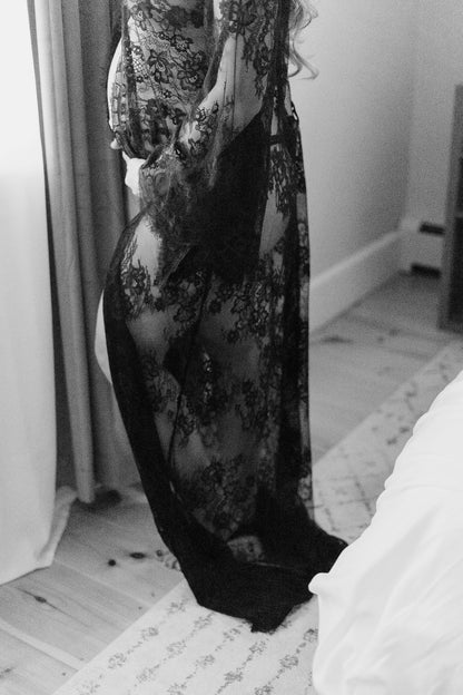 Pregnancy lingerie photoshoot outfit