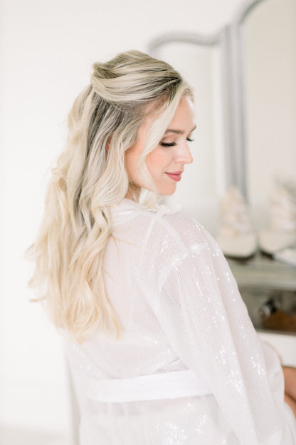 Stella Sequin Kimono Robe - White Très Sûr