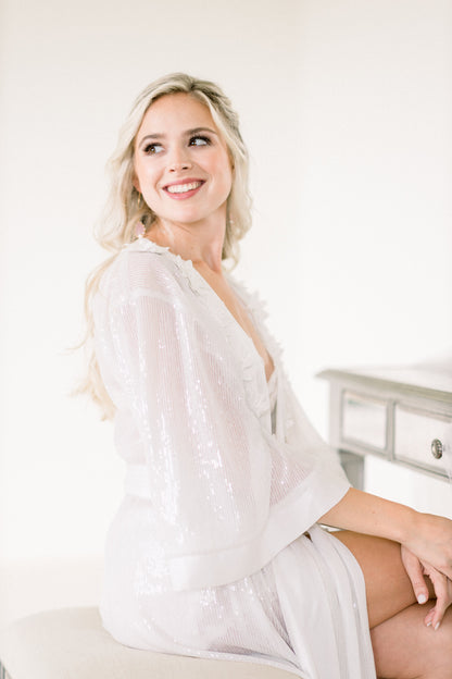 Stella Sequin Kimono Robe - White Très Sûr